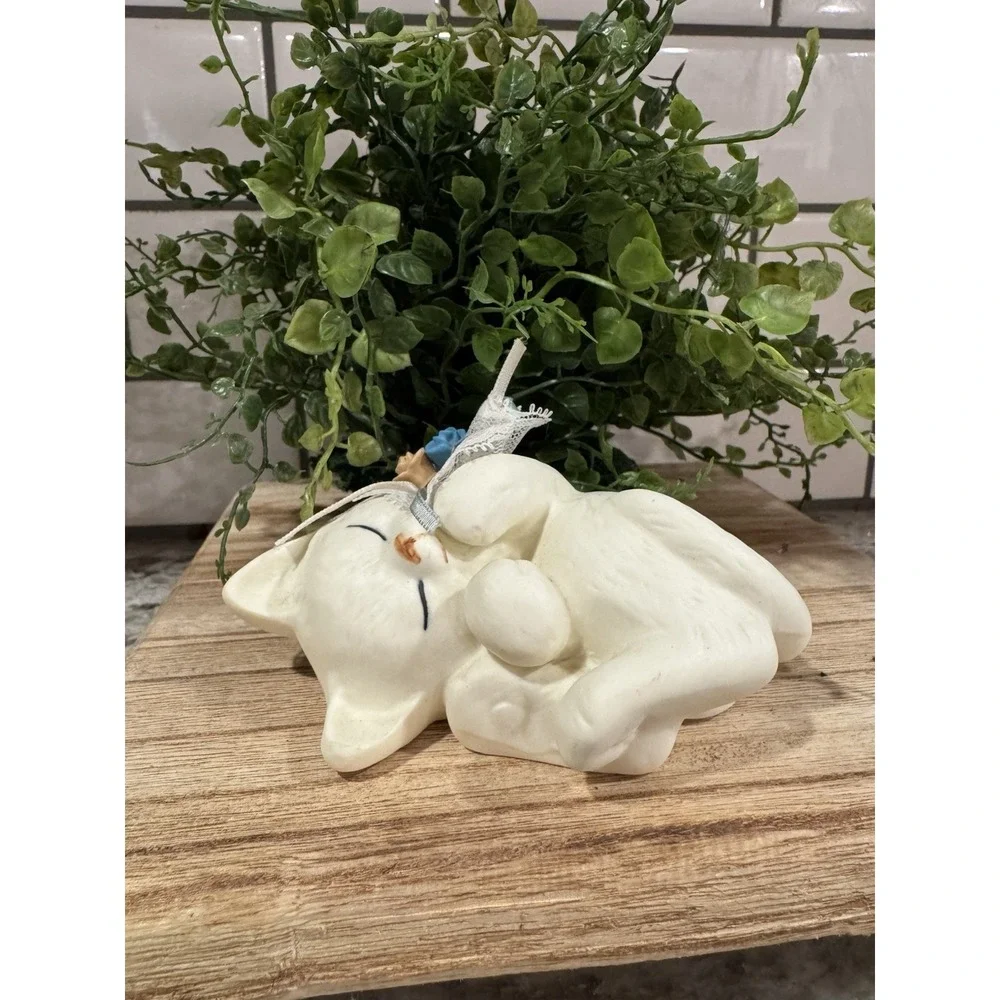 Enesco Porcelain Ceramic Tiny Cat Figurine Vintage From Japan Collectible